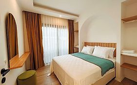 Marla Suite
